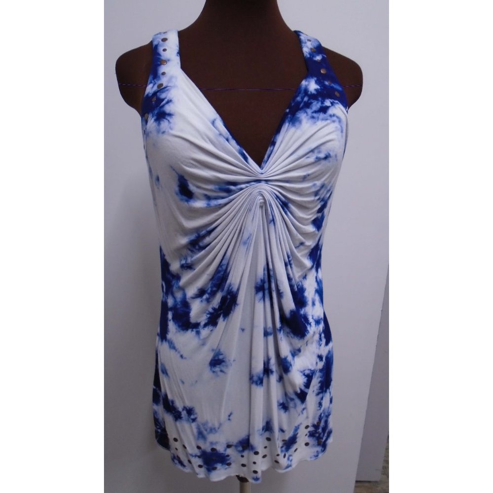 NWOT  ASH AND SARA BLUE AND WHITE TIE DYE TANK TOP SIZE MEDIUM STUDDED SEXY
